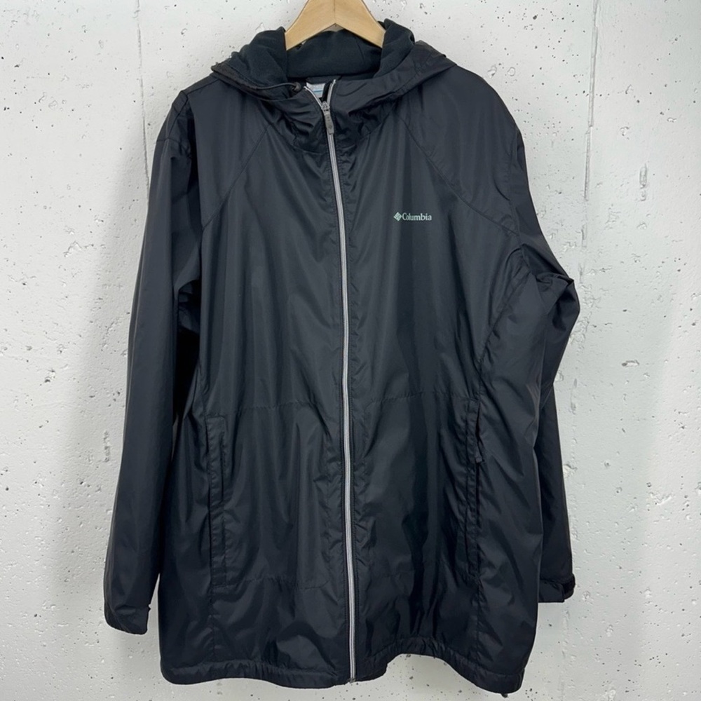 Columbia Women’s size 3X Switchback II Black Lin d Long Jacket